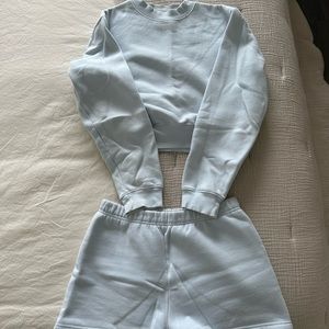 Aritzia TNA Cozy Fleece Set